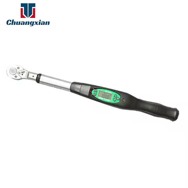 Electric digital torque wrench